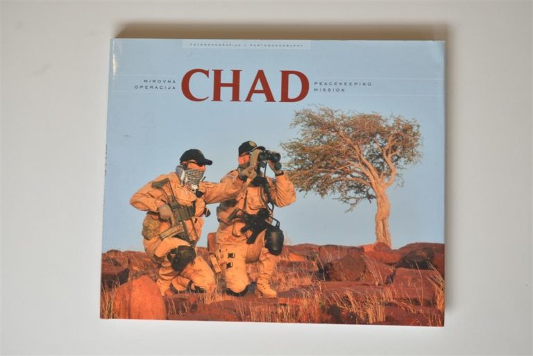 Fotomonografija - Mirovna operacija Chad